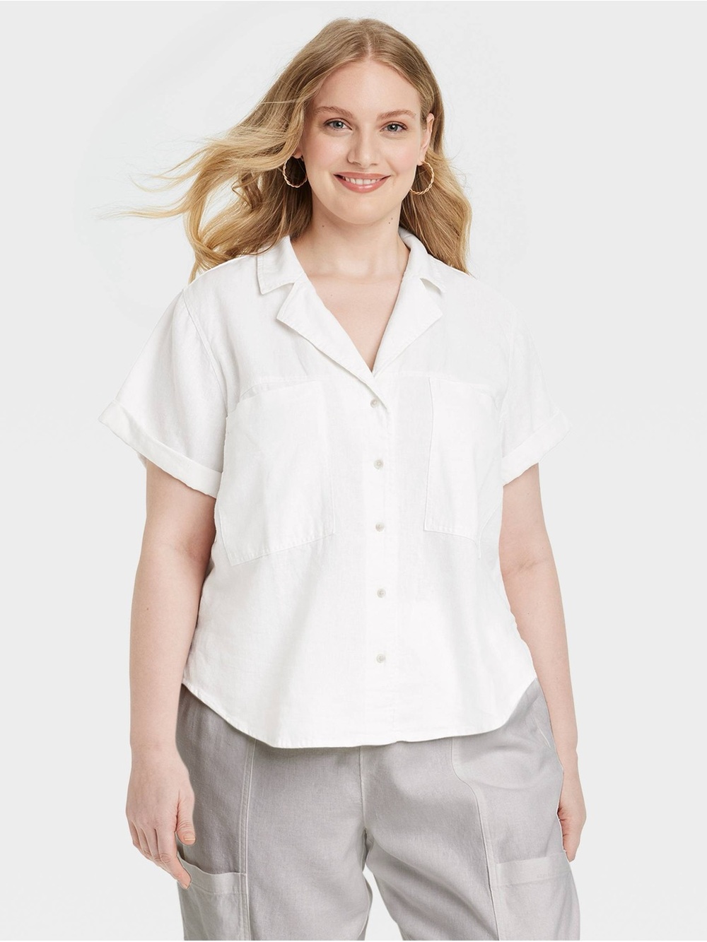 Women's Short Sleeve Collared Button-Down Shirt - Universal Thread™ Ivory XXL